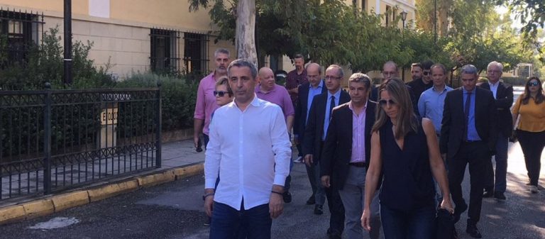 Ελεύθεροι οι τρεις δημοσιογράφοι που μηνύθηκαν από τον Πάνο Καμμένο