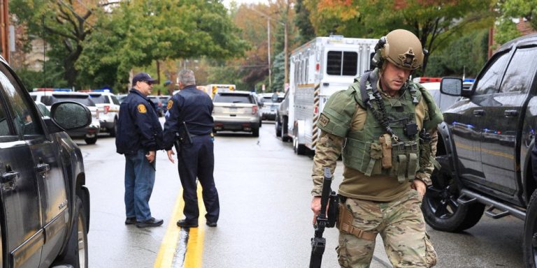 Στους 11 οι νεκροί από την ένοπλη επίθεση στη συναγωγή στις ΗΠΑ