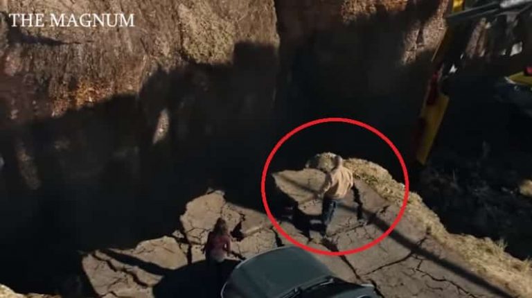 Ο Πλανήτης Κρασάρει. Τεράστιες Ρωγμές Ανοίγουν Παντού