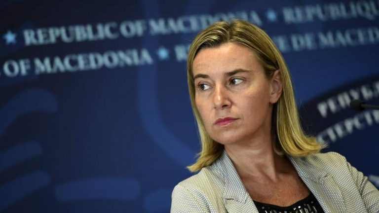 Μογκερίνι: Η Συμφωνία των Πρεσπών, μοναδική ευκαιρία συμφιλίωσης, στη ΝΑ Ευρώπη