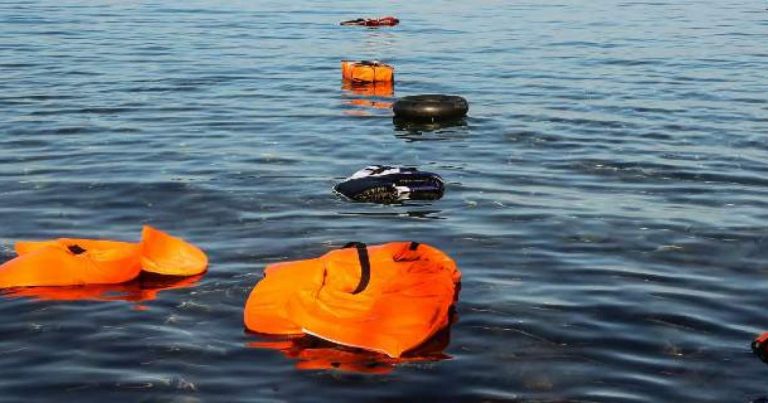 Εννέα νεκροί και 25 αγνοούμενοι από το ναυάγιο ανοικτά της Σμύρνης