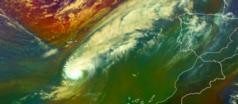 «Κόκκινος συναγερμός» για τον ισχυρότερο κυκλώνα εδώ και δύο αιώνες – Που θα «χτυπήσει»