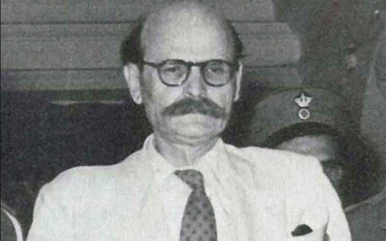 «Ο KILLER». Νίκος Πλουμπίδης, ο Σφαγέας αθώων… Βίασε, έσφαξε γυναικόπαιδα..και η Βουλή μας τον…