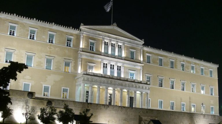 Μάχη στις κάλπες . Ένστολοι , Εκκλησία , Παραδοσιακοί , Εθνικιστές , Ελληνόψυχοι , εναντίων Ανθελλήνων , Άθεων , Εθνομηδενιστών , Προδοτών , Αναρχικών