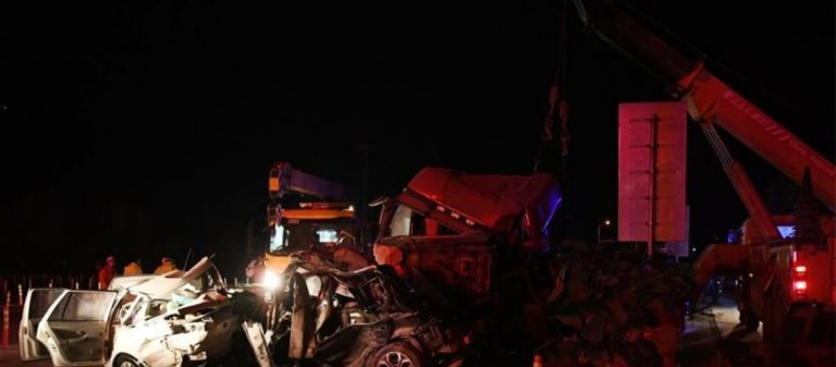 «Φονική» καραμπόλα 31 οχημάτων στην Κίνα – 14 νεκροί και 27 τραυματίες