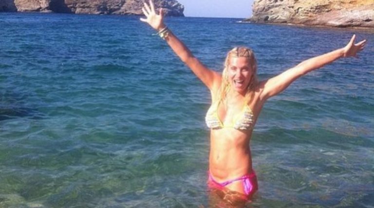 Το Blue Star περίμενε τη Μενεγάκη… 40 λεπτά πριν από χρόνια και τώρα ο καθυστερημένος επιβάτης το πλήρωσε με τη ζωή του