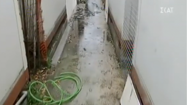 Μενίδι: Ένας νεκρός από φωτιά δίπλα στο στρατόπεδο Καποτά