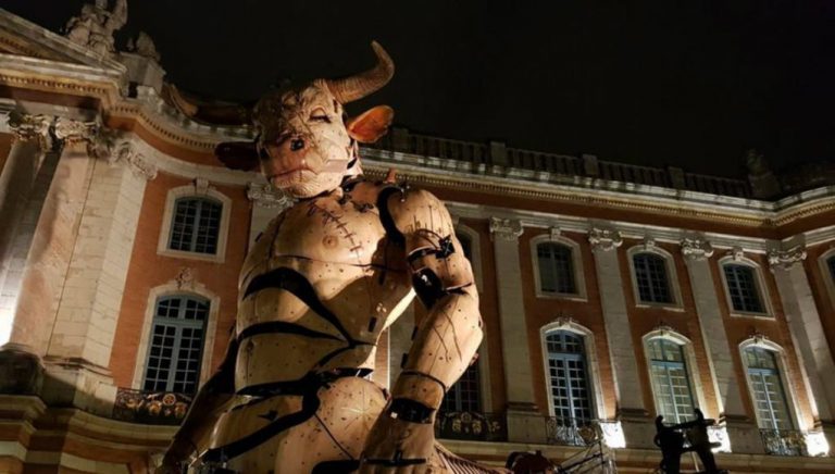 Ένας Μινώταυρος – ρομπότ στους δρόμους της Τουλούζης