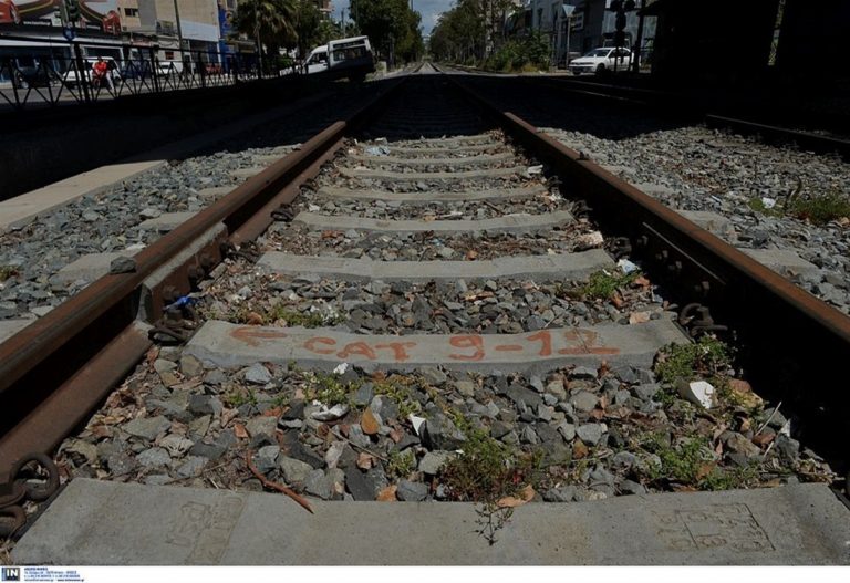 Νεκρή γυναίκα στην Πιερία – Παρασύρθηκε από αμαξοστοιχία