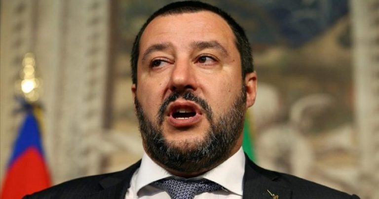 Σαλβίνι: «Ενισχύω το δικαίωμα αυτοάμυνας με όπλα στους πολίτες και ακυρώνω το άσυλο στους μετανάστες»