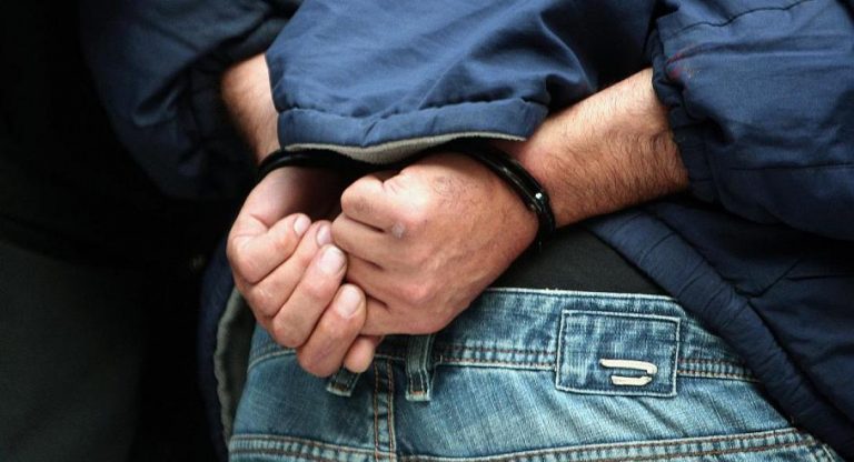 Συνελήφθη Αλβανός που παρίστανε τον αστυνομικό φρουρό του… Τσίπρα