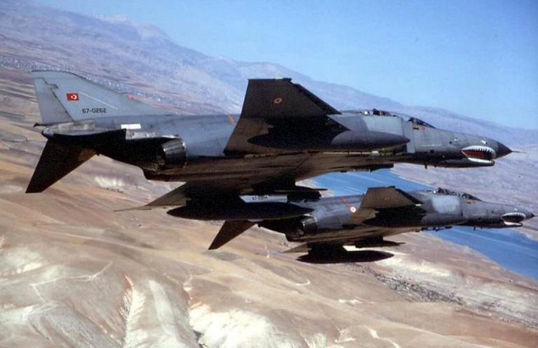 Τουρκικά F-16 πέταξα πάνω από τη Λευκωσία