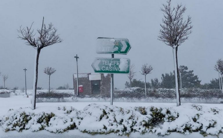 Ο Τάσος Αρνιακός προειδοποιεί : Ερχεται κρύο με χιόνια και στην Πάρνηθα