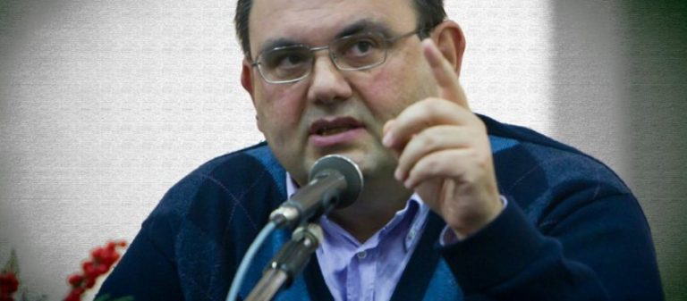 Δ.Καζάκης σε Γ.Τράγκα: «Με τα μνημόνια μειώθηκε ο πληθυσμός κατά 320.000 – Περισσότερο από τον Β’ ΠΠ»