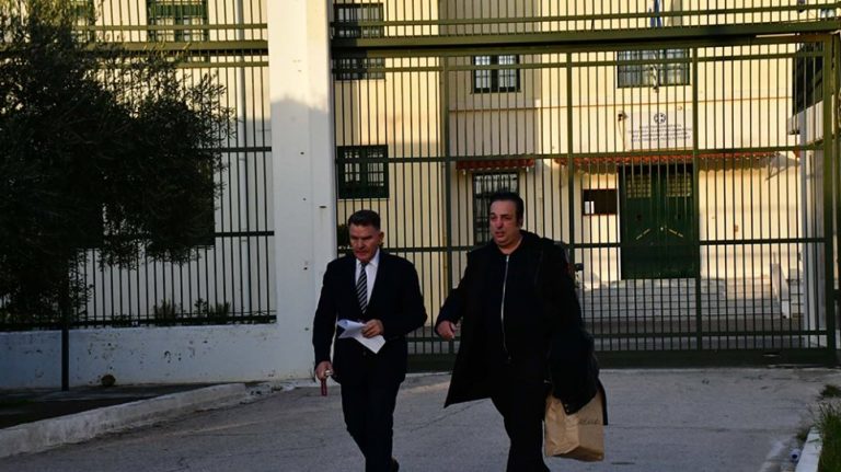 Αποφυλακίστηκε ο Ριχάρδος: «Δεν έχω κάνει τίποτα, θέλω να πάω σπίτι μου»