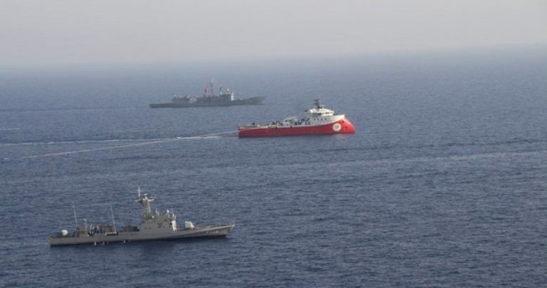 Περιμένοντας το «Oruc Reis»: Τι είχε συμβεί το 2018 με το «Barbaros» και το 2020 με το ίδιο σκάφος