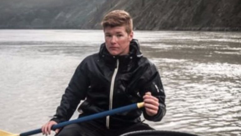 Σορός 17χρονου παραδόθηκε στους γονείς του χωρίς τα περισσότερα ζωτικά όργανα