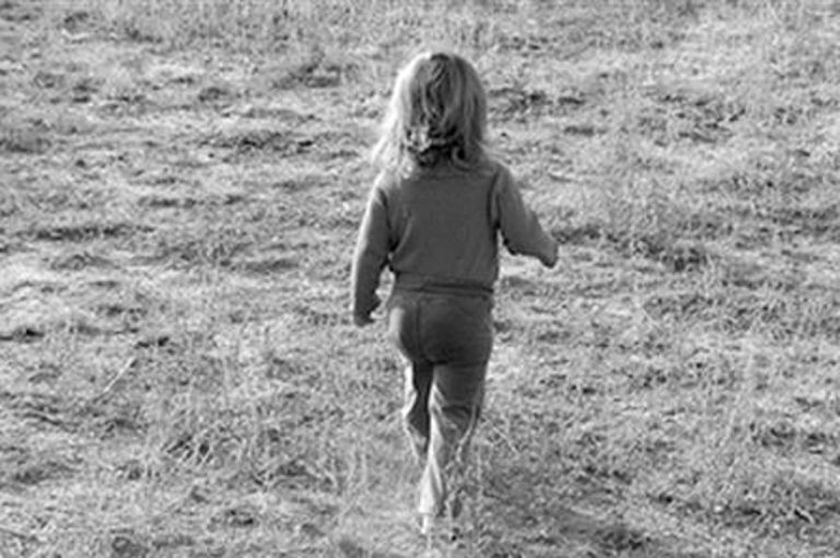 Το παιχνίδι κατέληξε σε τραγωδία: Τρία παιδάκια κλείστηκαν σε ψυγείο και πέθαναν