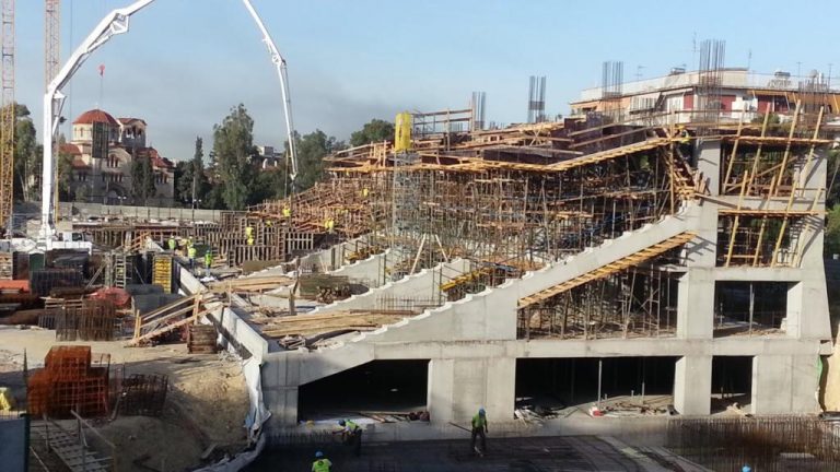 Εργάτης έπεσε από σκαλωσιά και σκοτώθηκε στο νέο γήπεδο της ΑΕΚ