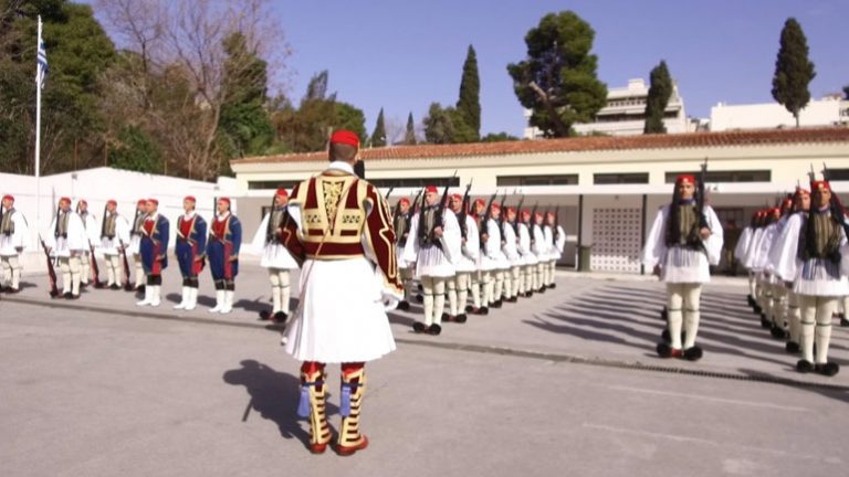 Απεβίωσε αιφνιδίως στρατιώτης της Προεδρικής Φρουράς μέσα στη Μονάδα του