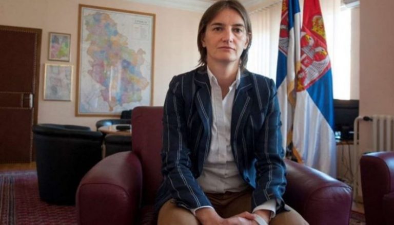 Γέννησε η σύντροφος της πρωθυπουργού της Σερβίας – Το πρώτο ομόφυλο κυβερνητικό ζευγάρι με παιδί