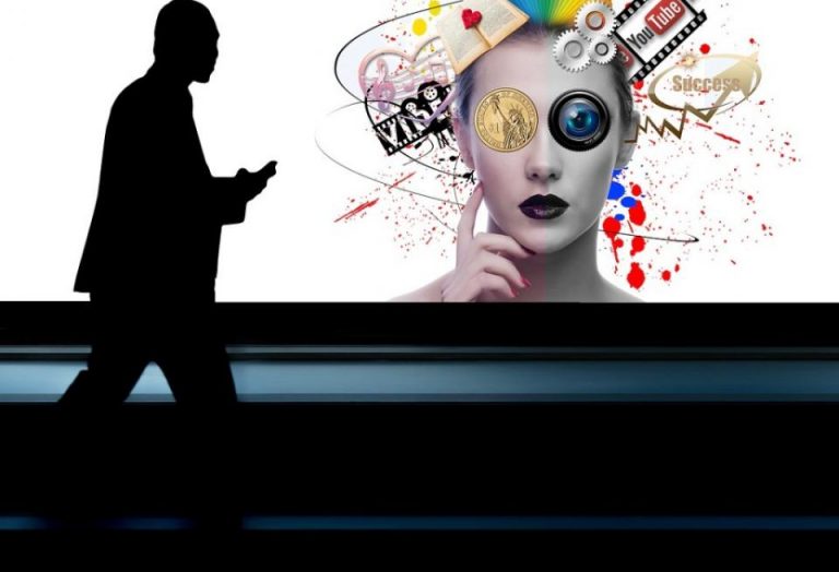 Η ΧΕΙΡΑΓΩΓΗΣΗ ΤΗΣ ΕΚΦΡΑΣΗΣ ΜΕΣΑ ΑΠΟ ΤΑ ΜΕΣΑ ΤΗΣ ΚΟΙΝΩΝΙΚΗΣ ΔΙΚΤΥΩΣΗΣ