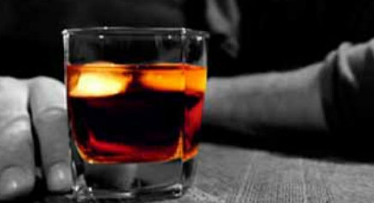 Μαζική δηλητηρίαση στο Κουβέιτ από νοθευμένα ποτά – 13 νεκροί