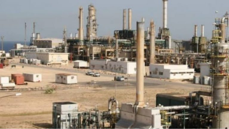 Λιβύη: Αεροσκάφη βομβάρδισαν το πετρελαϊκό πεδίο γεωτρήσεων Ελ Φιλ