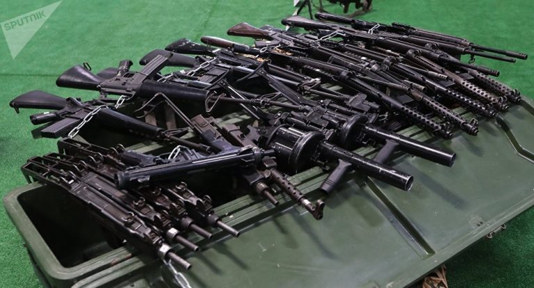 Κυνηγοί εντόπισαν σπηλιά γεμάτη… όπλα και σφαίρες στη Φθιώτιδα