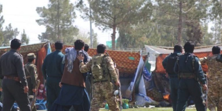 Αφγανιστάν: Δύο εκρήξεις, νεκροί και δεκάδες τραυματίες στο μεγαλύτερο στάδιο της επαρχίας Χελμάντ