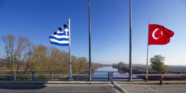 Επικίνδυνα παιχνίδια με διπλωματία… Καστελορίζου και δόγμα Νταβούτογλου