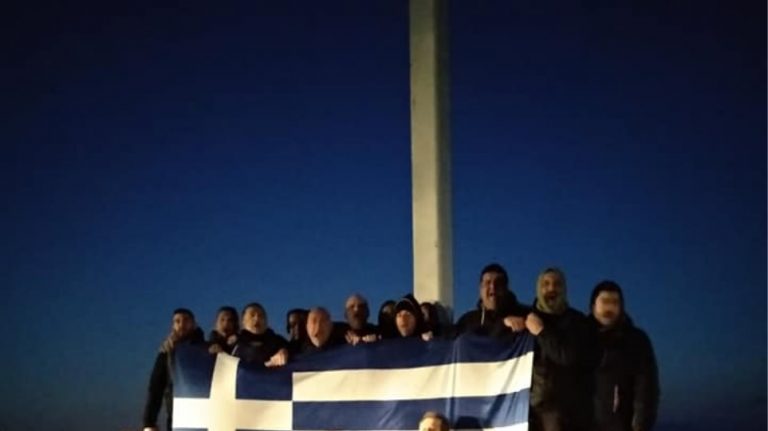 Λέσβος: «Μάζεψαν» 33 άτομα γιατί έστησαν ξανά το σταυρό στην Απελή!