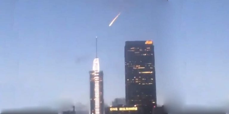 Σάλος στο Λος Άντζελες: Νόμιζαν ότι εισέβαλαν εξωγήινοι