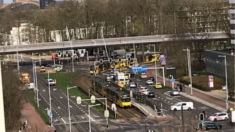 Ουτρέχτη: Τρεις νεκροί, πέντε τραυματίες από την επίθεση του Τούρκου στο τραμ