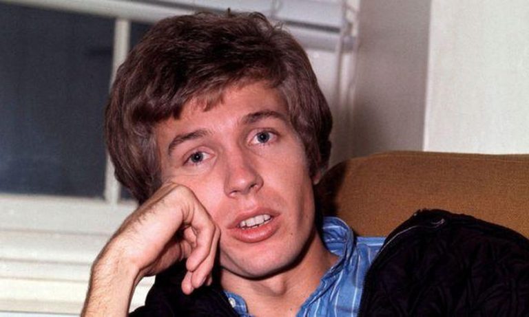 Πέθανε ο θρύλος της ποπ και πειραματικής μουσικής, Σκοτ Γουόκερ