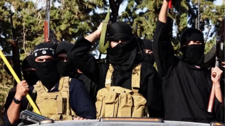 Θρίλερ με τζιχαντιστή στην Ουγγαρία: Συνελήφθη με πλαστό ελληνικό διαβατήριο, επικαλείται συνεργασία με τις ελληνικές μυστικές υπηρεσίες