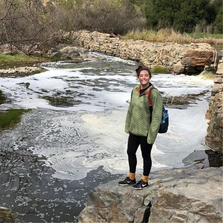 Φοιτήτρια έπεσε από γκρεμό 35 μέτρων στην προσπάθεια της να βγάλει selfie