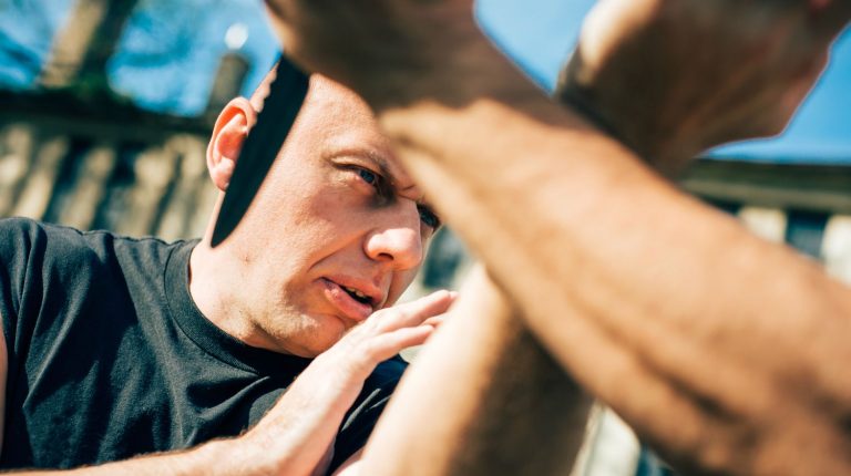 7 Τεχνικές αυτοάμυνας που πρέπει να ξέρετε..
