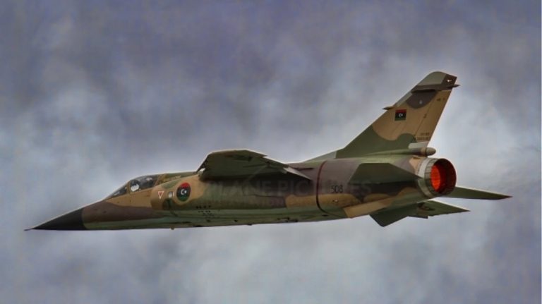 Λιβύη: Συνετρίβη μαχητικό αεροσκάφος νότια της Τρίπολης