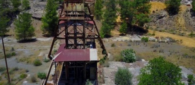 Βρέθηκε πτώμα γυναίκας δεμένο χειροπόδαρα σε φρεάτιο 130 μέτρων – Τι λένε οι ιατροδικαστές