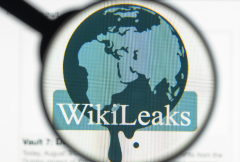 Συνελήφθη συνεργάτης του Ασάνζ ενώ προσπαθούσε να φύγει από το Εκουαδόρ