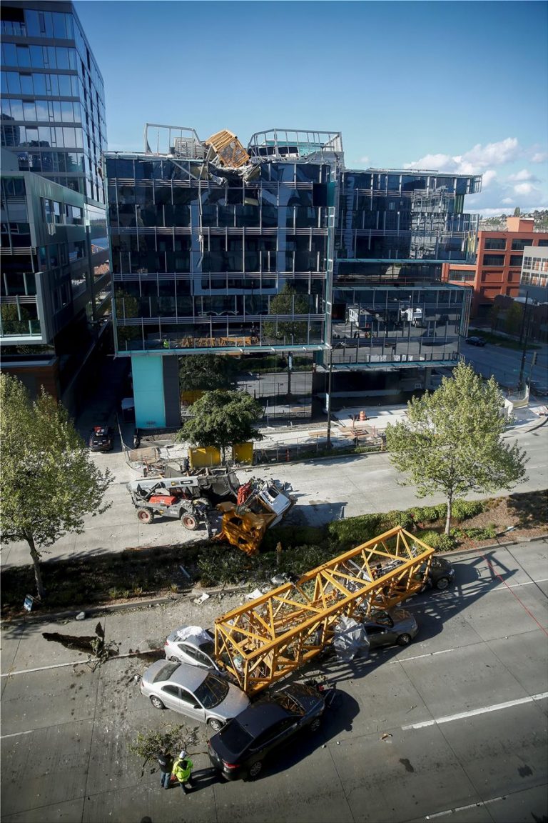 Τρομακτικό δυστύχημα με 4 νεκρούς από πτώση γερανού σε υπό ανέγερση κτήριο της Google στο Σιατλ