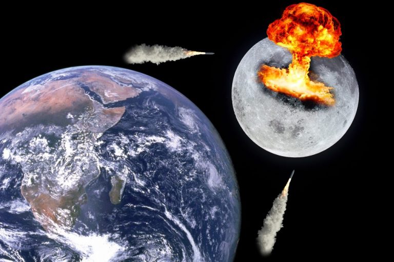 Wikileaks και βομβαρδισμός σεληνιακών βάσεων!