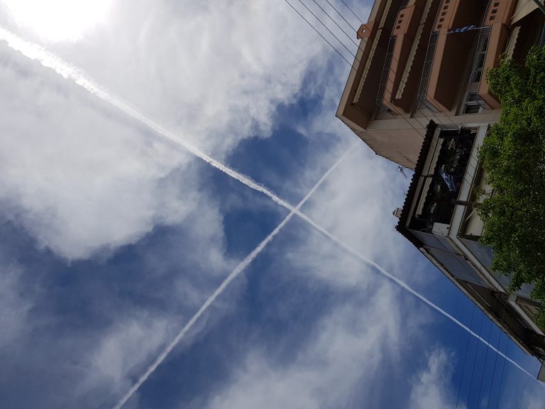 Αυτα τα σκατα πρεπει να τελειωσουν …!