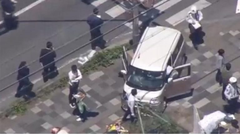 Αυτοκίνητο έπεσε πάνω σε νήπια στην δυτική Ιαπωνία- Δεκάδες τραυματίες