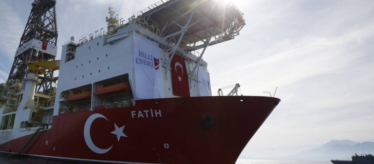 Άγκυρα: «Θα τρυπήσουμε στην κυπριακή ΑΟΖ είναι δικαίωμά μας» – Φόβοι ότι θα εκμεταλλευτεί τις ελληνικές εκλογές