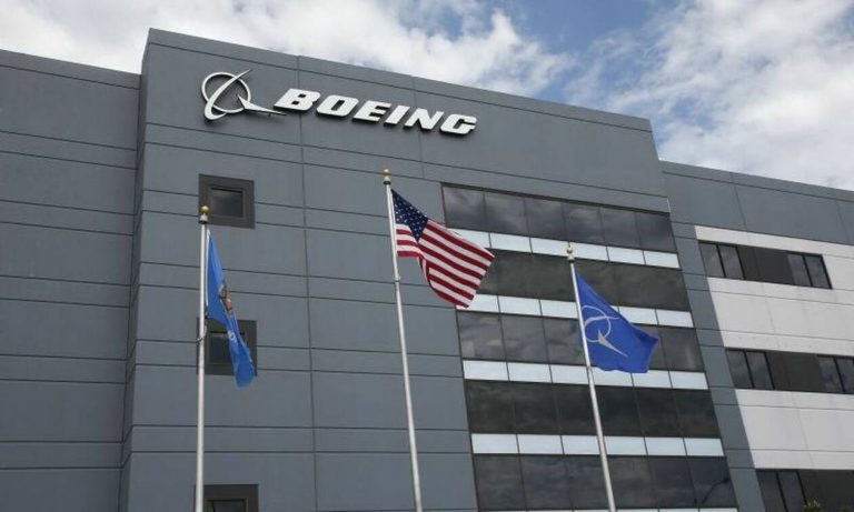 Καταρρέει η Boeing: Καμιά παραγγελία μετά τα δυστυχήματα