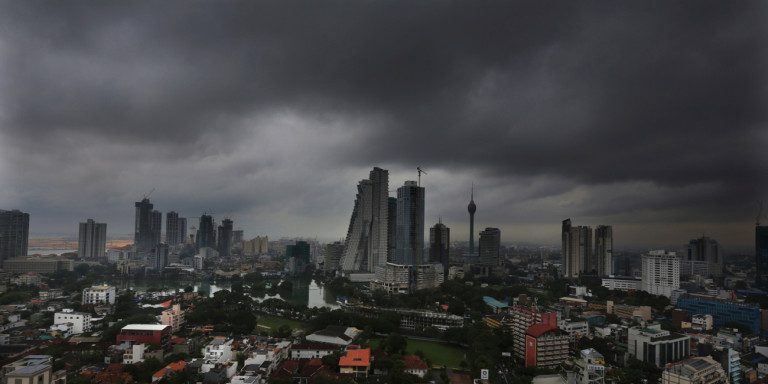Συναγερμός για τον κυκλώνα Φάνι στην Ινδία -Απομακρύνονται 800.000 άνθρωποι