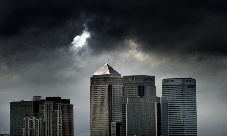 Εφιαλτική πρόβλεψη από τη Morgan Stanley: «Παγκόσμια ύφεση σε ένα χρόνο λόγω εμπορικού πολέμου» – «Ωρολογιακή βόμβα» η οικονομία