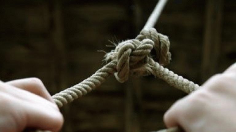 Τραγωδία στον Βόλο: Μπήκαν στον δωμάτιο και είδαν τον 20χρονο γιο τους κρεμασμένο